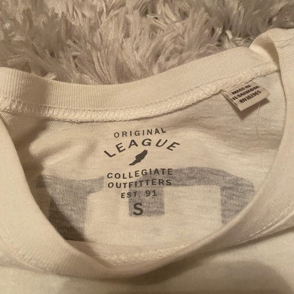 University of Virginia long sleeve T-shirt - Picture 3 of 3